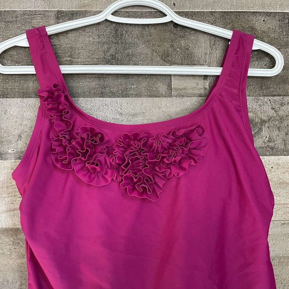 Merona Halter Tankini Swim Top Size S Magenta Ruffle Flower Padded No‎ Underwire